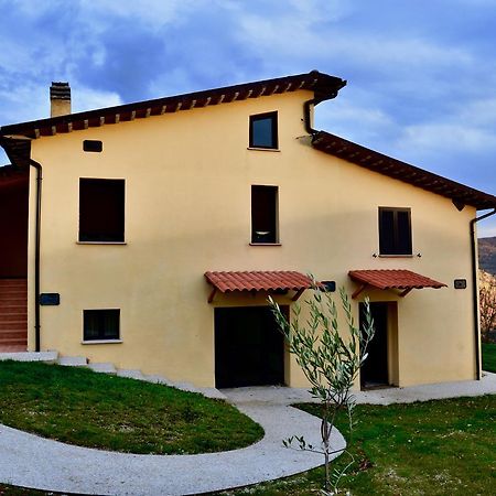Agriturismo Il Viandante Valfabbrica Kültér fotó