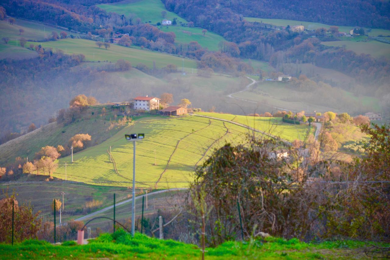 Agriturismo Il Viandante Valfabbrica Kültér fotó